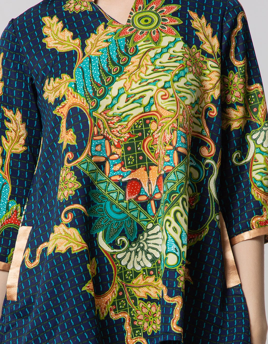 Arjuna Weda Blouse Batik Parang Flower