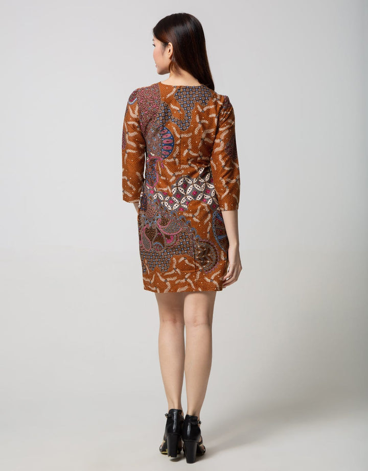 Adikusuma Tuniq Batik Parsley Kawung