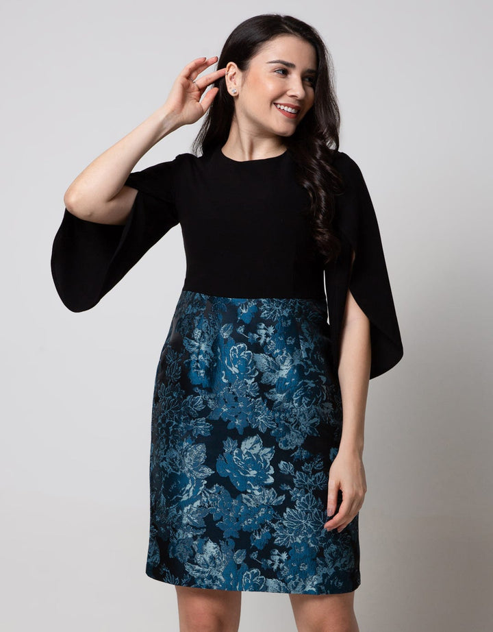 Cardinal Femme Dress