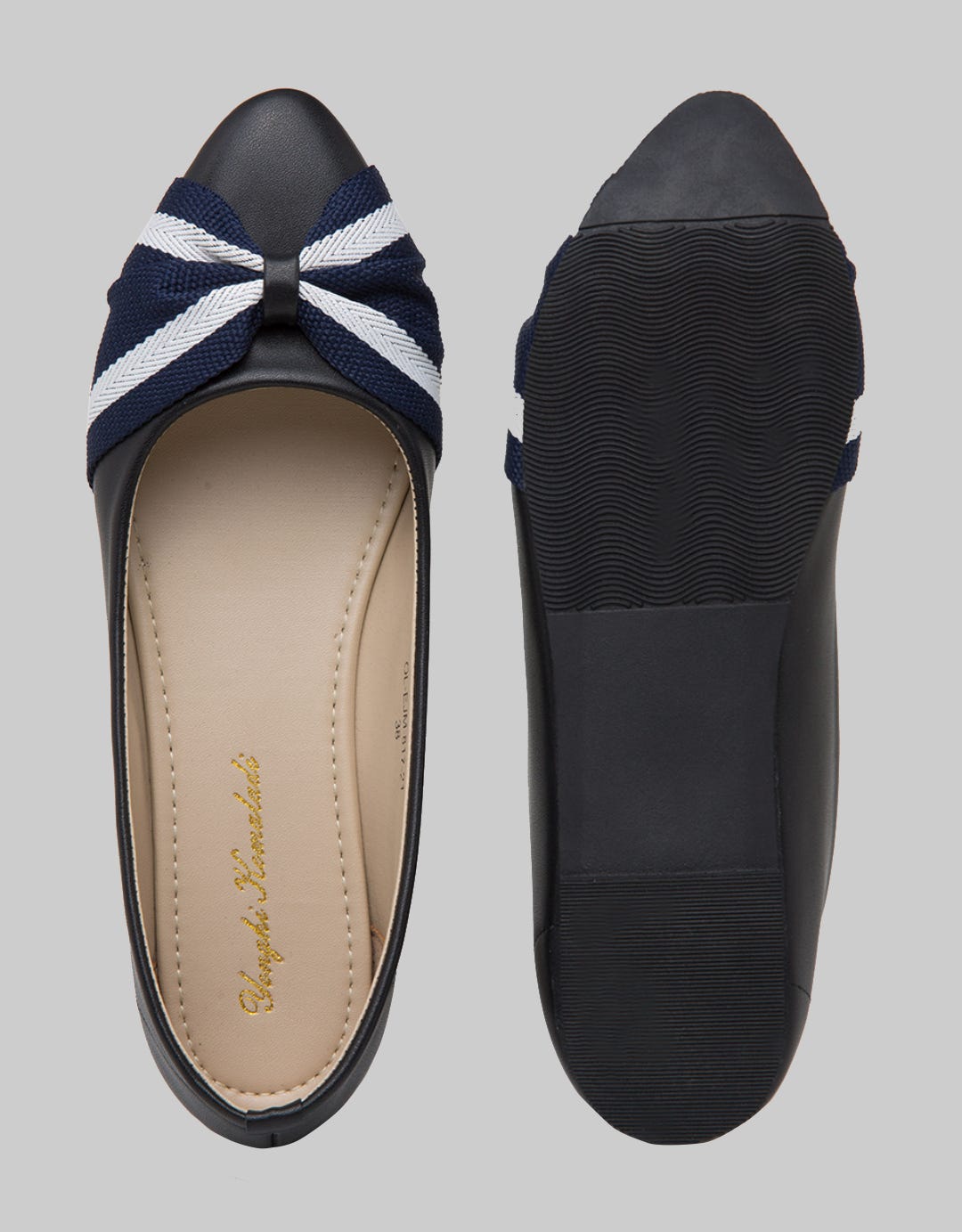 Yongki Komaladi Pointed Toe Flatshoes With Ribbon