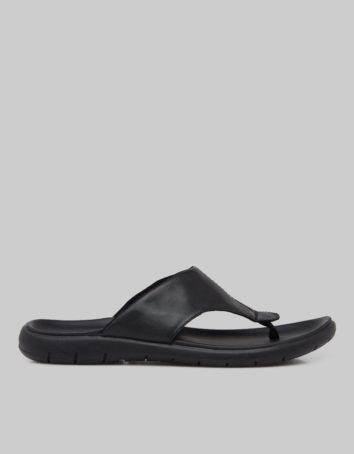 Yongki Komaladi Y-Strap Sandals