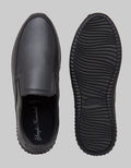 Yongki Komaladi Slip On Casual
