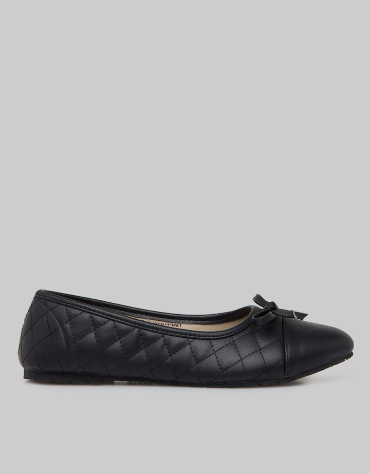Yongki Komaladi Ribbon Flatshoes