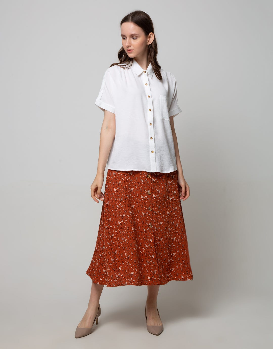 St. Yves Short Sleeve Blouse Horn Button Pocket