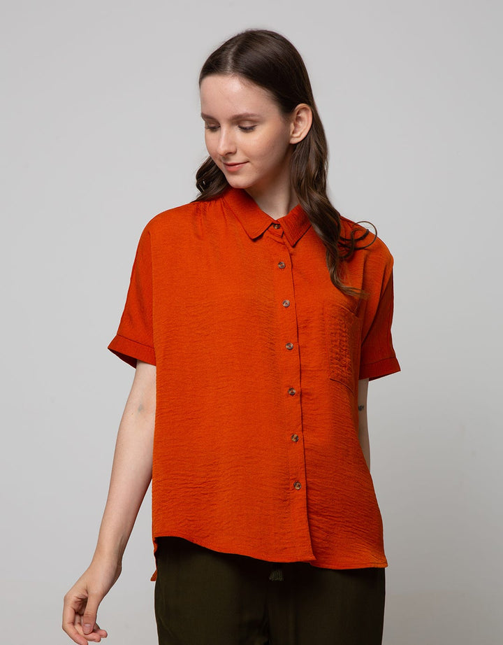 St. Yves Short Sleeve Blouse Horn Button Pocket