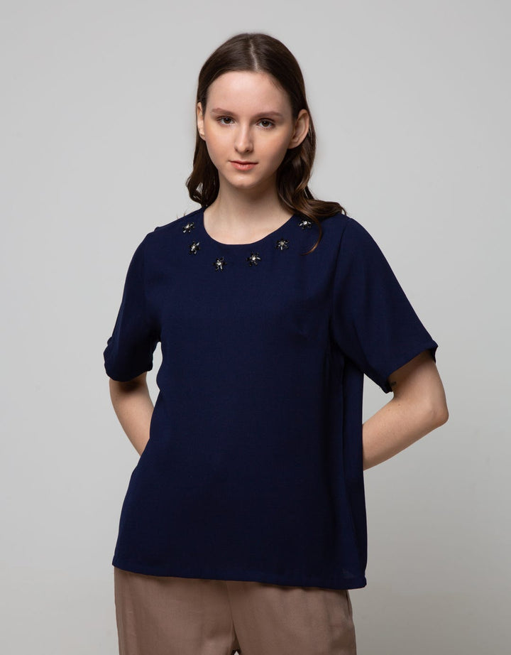 St. Yves Short Sleeve Blouse Xmas Top 6 Beaded Flowers