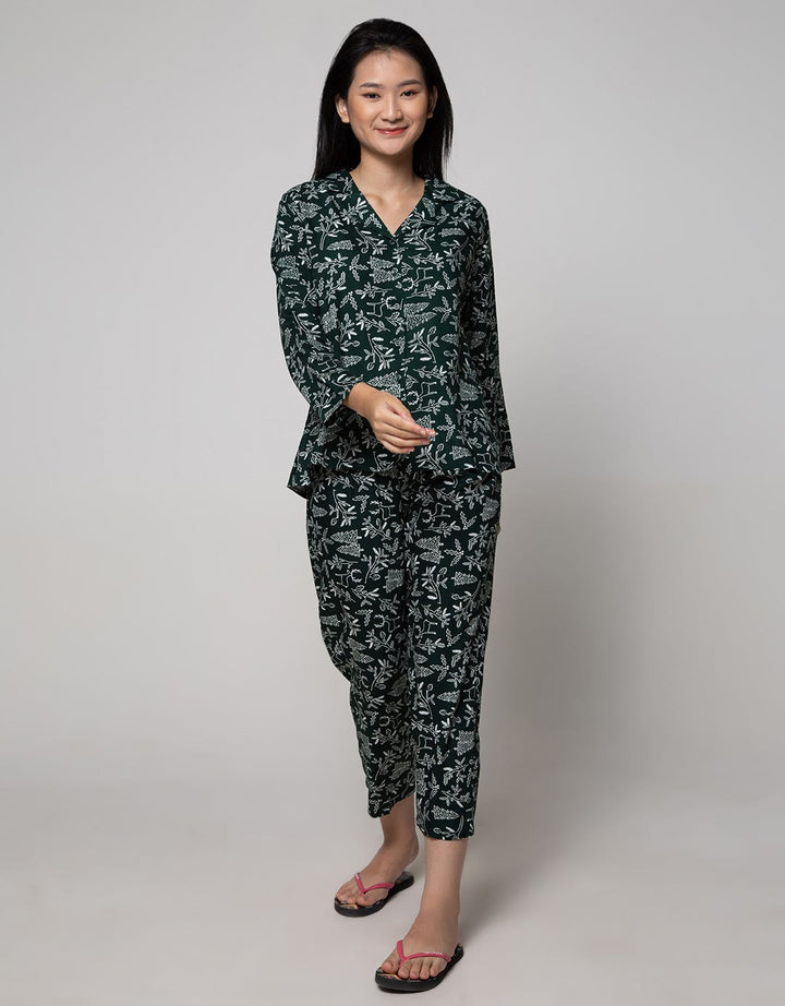 St. Yves Long Sleeve Pyjama Pants Christmas Tree