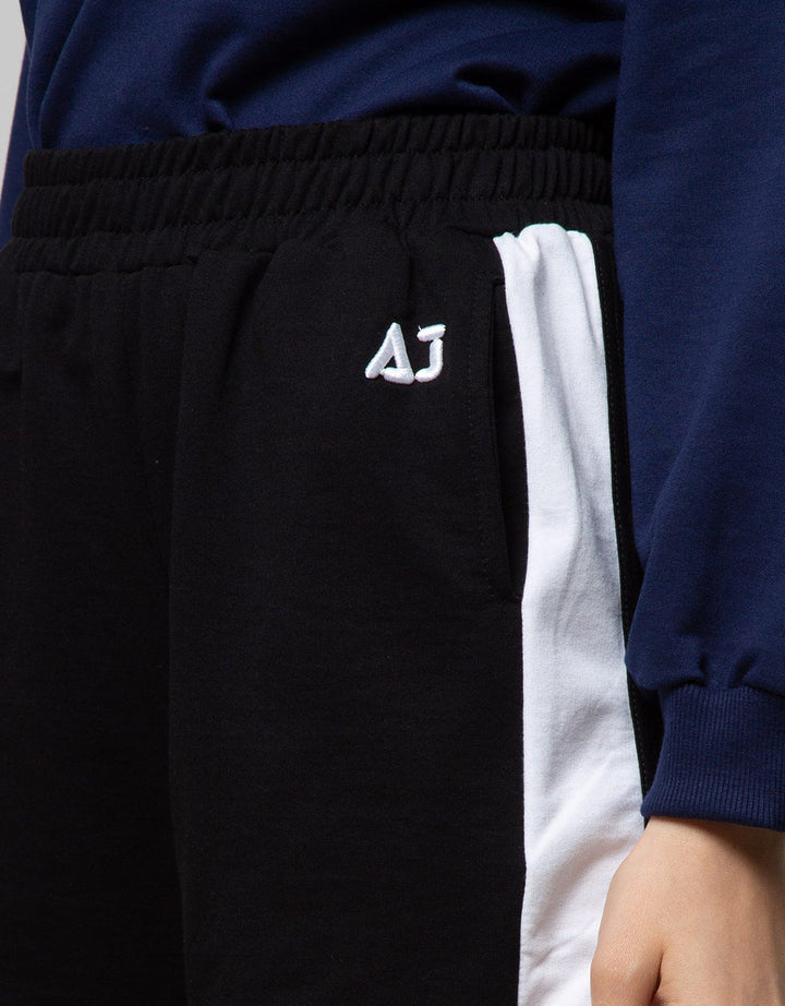 American Jeans Short Pants