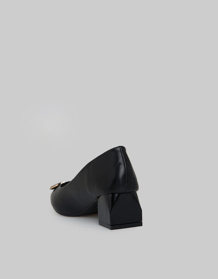 Laviola Feed Buckle Sepatu Pantofel Wanita