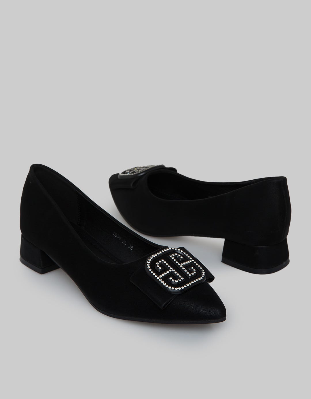Laviola Pantofel Casual Wanita