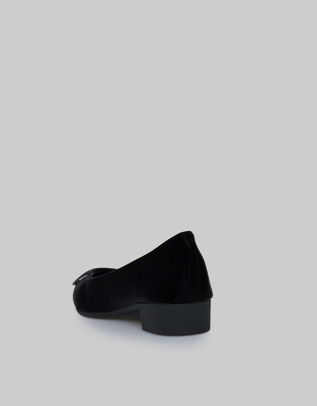 Laviola Pointed Casual Flat Shoes Wanita