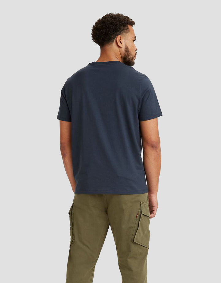 Levi's Graphic Set-In Neck Graphic Kaos Pria