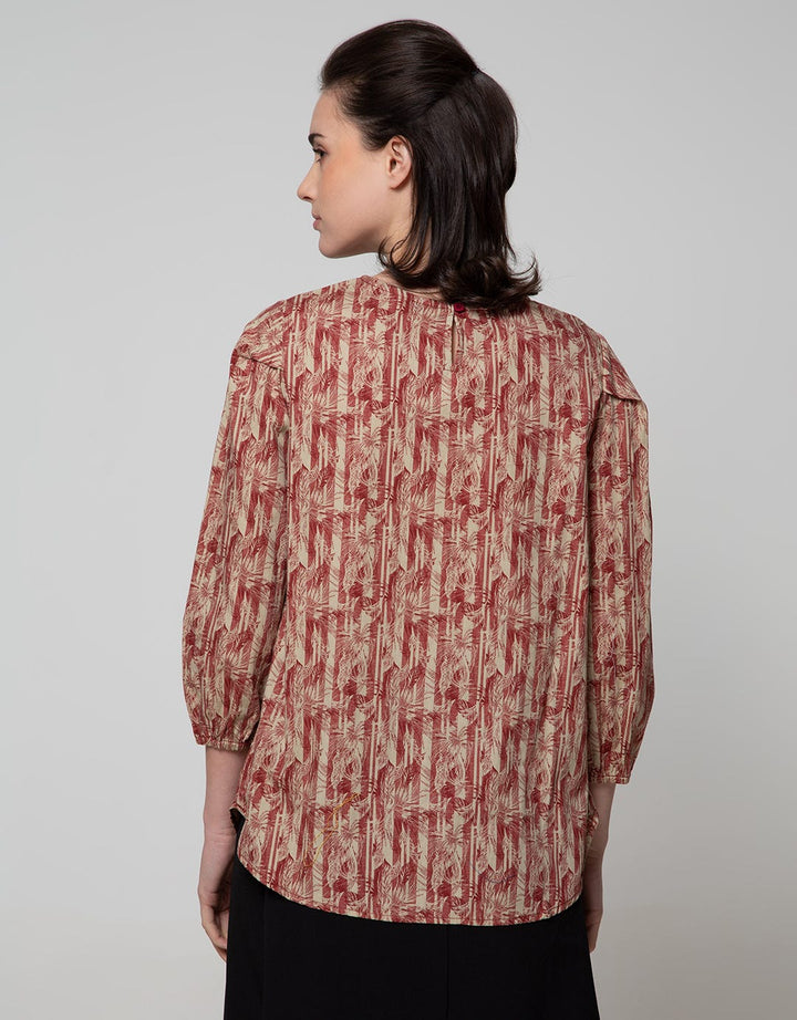 Expand Yarina Blouse