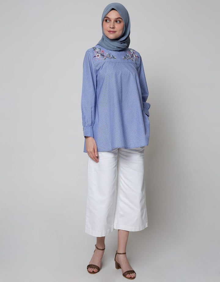 Annisa Long Sleeve Blouse Gingham With Embroidery In Chest