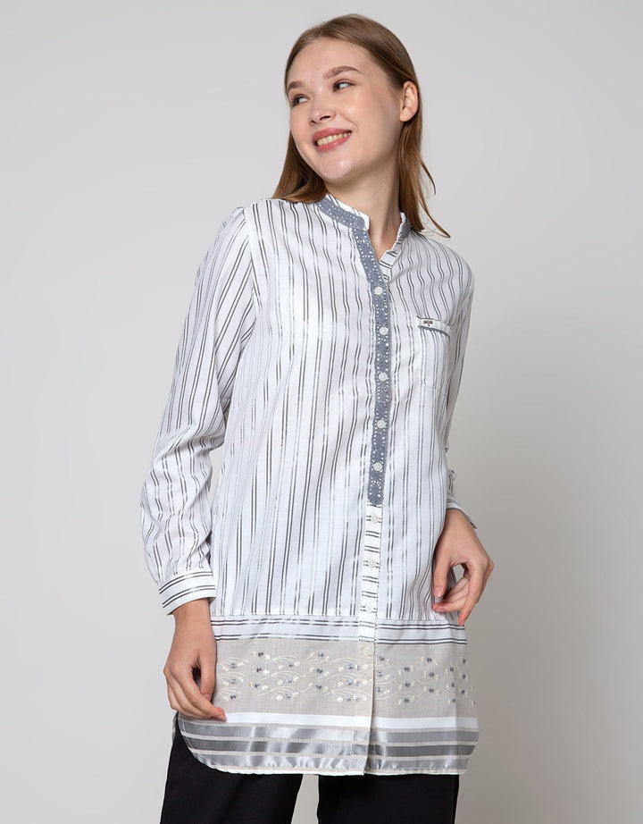 Triset Casual Stripe Blouse Wanita