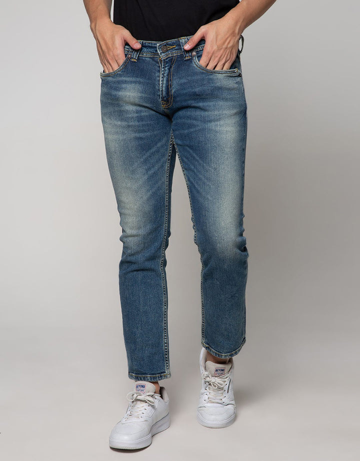 Lois Slim Fit Stretch Jeans