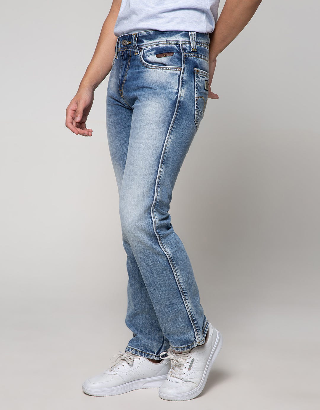 Lois Stright Fit Jeans