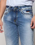Lois Stright Fit Jeans