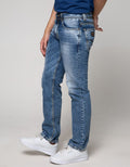 Lois Straight Fit Jeans