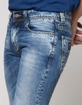 Lois Straight Fit Jeans