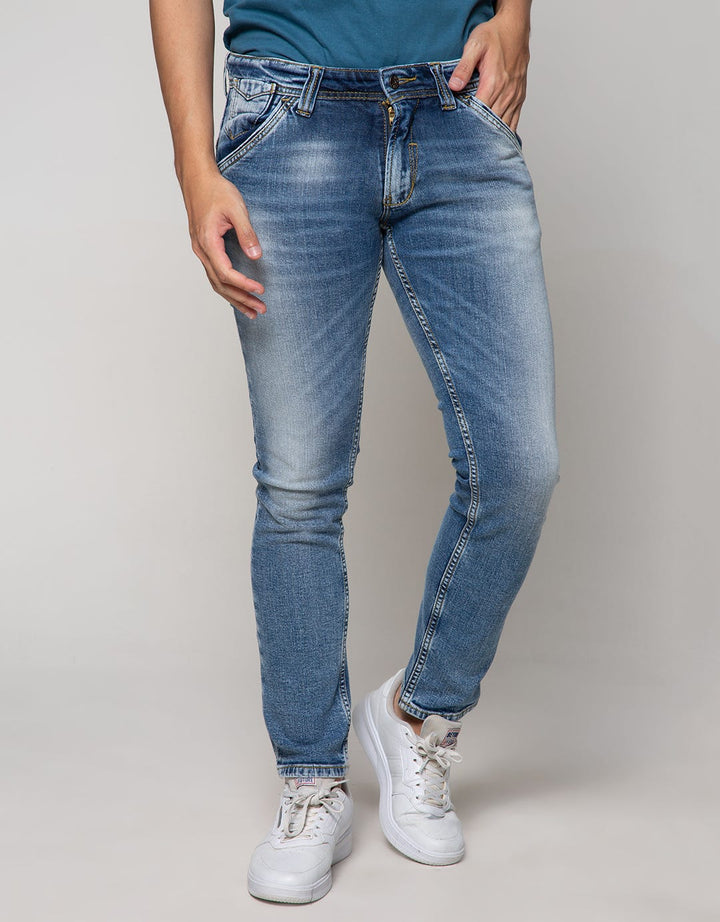 Lois Slim Fit Stretch Jeans