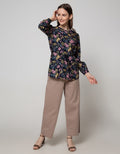 Expand Zeyya Blouse With Long Sleeve