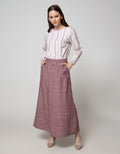 Expand Thulla Skirt