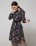 Expand Lezara Blouse With Longsleeve
