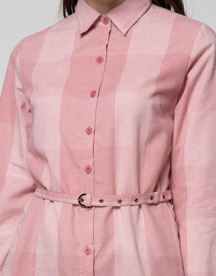 Expand Benka Blouse With Longsleeve