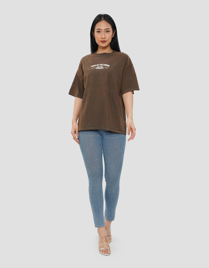 NEVADA TURN UP THE SOUND KAOS OVERSIZE WANITA