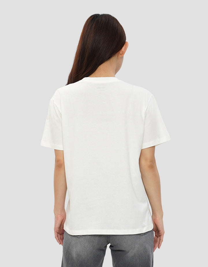 NEVADA MUSIC HEALS SOULS KAOS WANITA