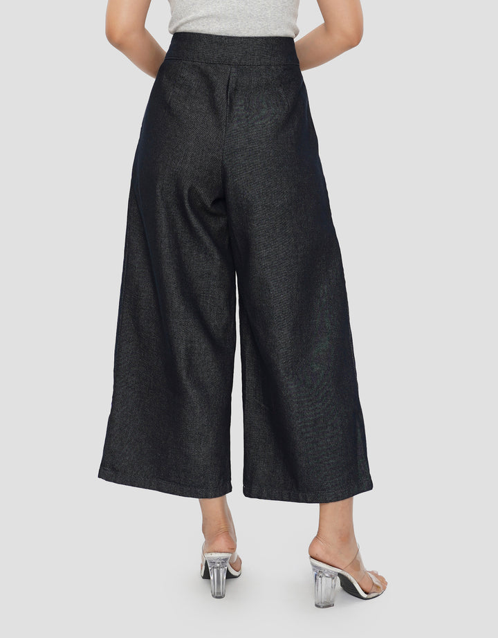 SUKO PLEATED CELANA JEANS WANITA