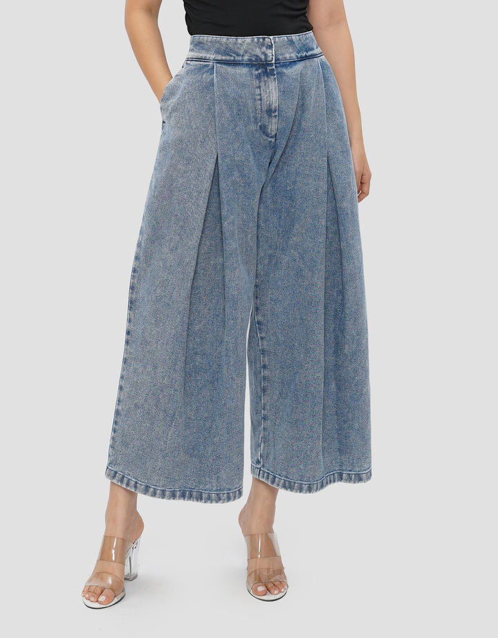 SUKO PLEATED CELANA JEANS WANITA