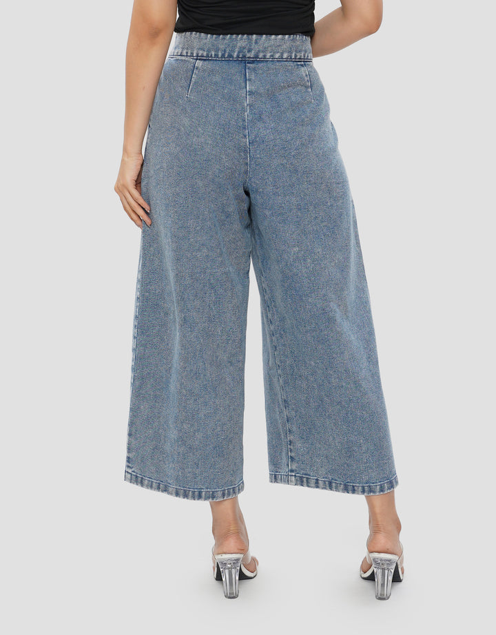SUKO PLEATED CELANA JEANS WANITA