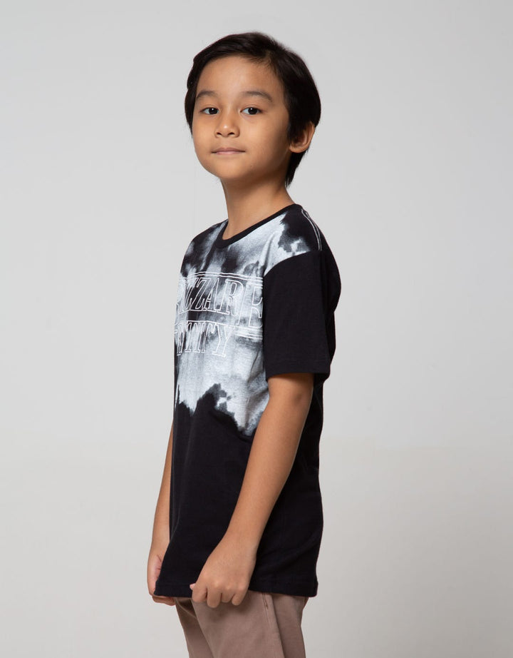 SS T-SHIRT BIZZARE E