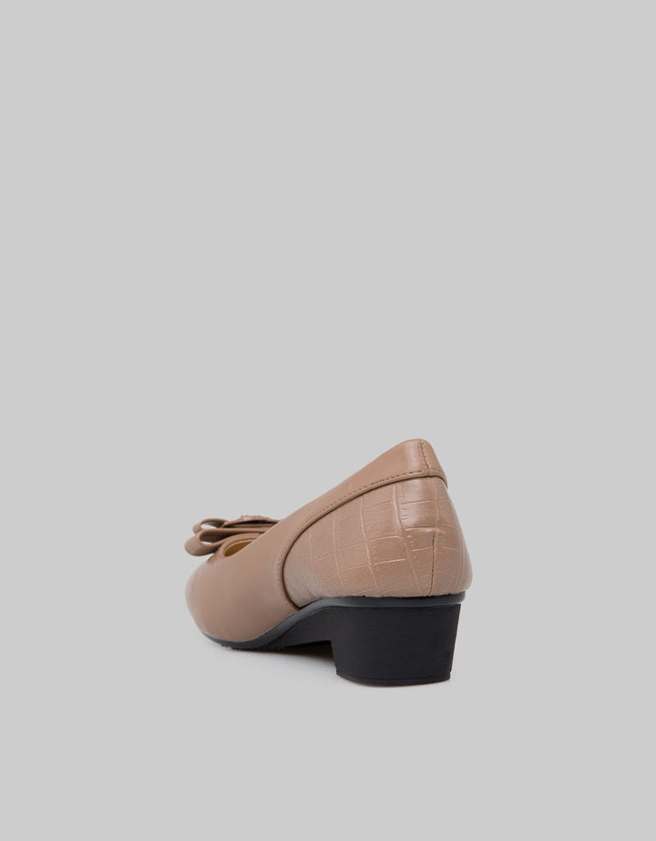 Peter Keiza Heels Simply