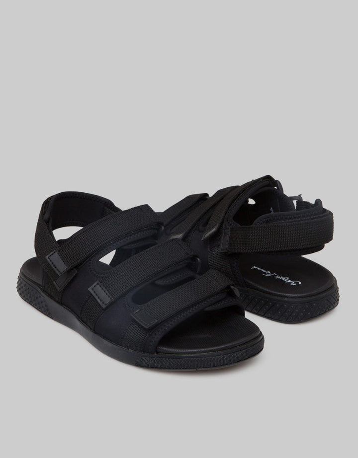 Yongki Komaladi Sandals
