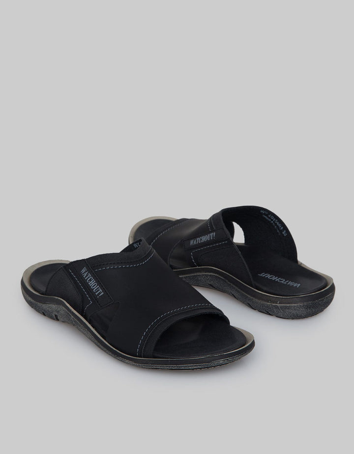 Watchout Slip on casual