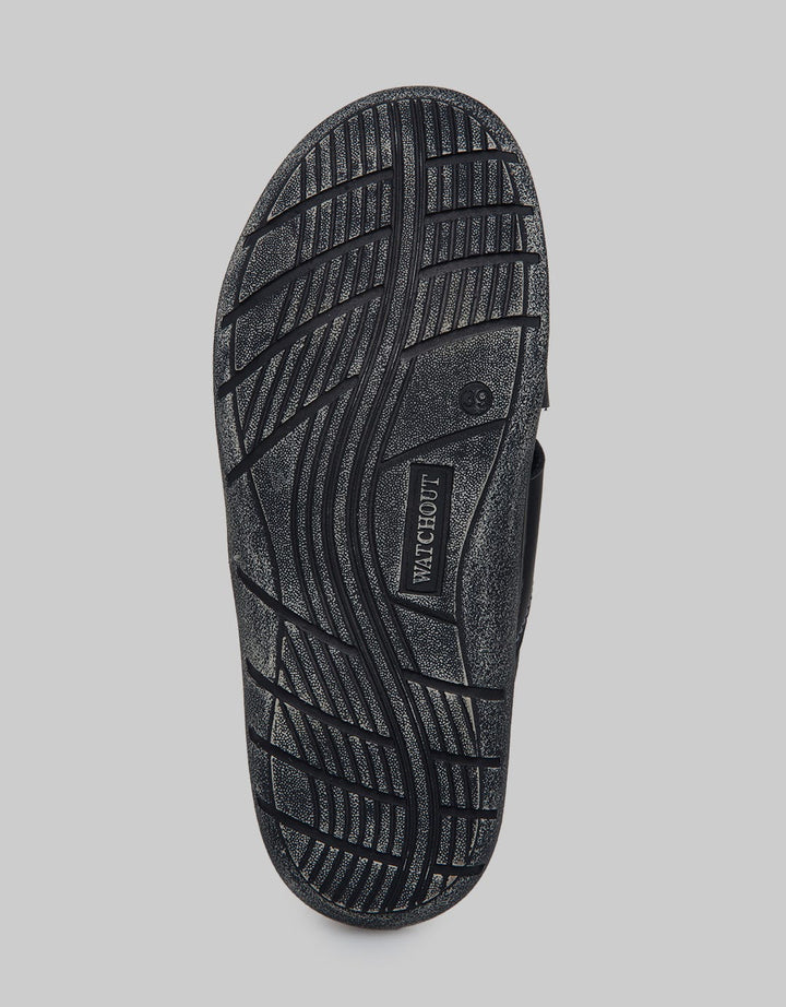 Watchout Slip on casual