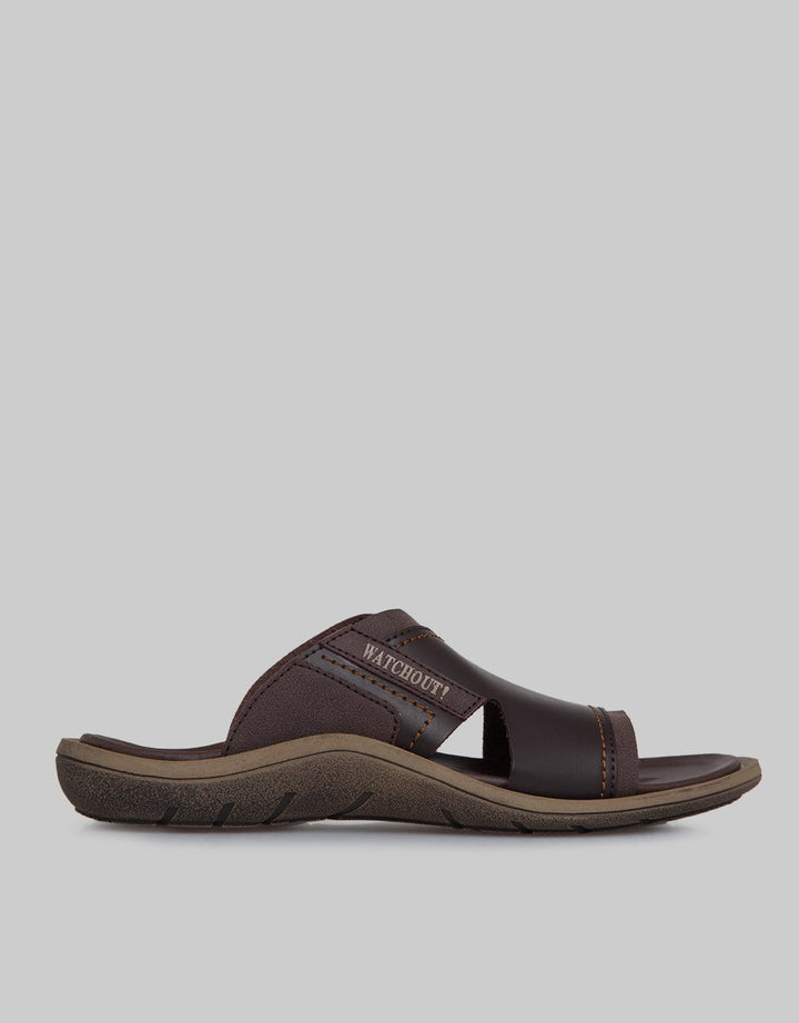 Watchout Slip on casual