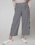 Nevada Small Box Culottes With Side Button