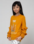 Nevada Sweatshirt Crown Plastic Application