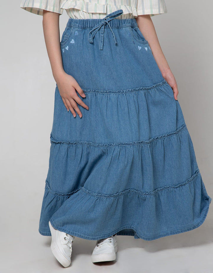 Nevada Maxi Denim Skirt With Heart Embro