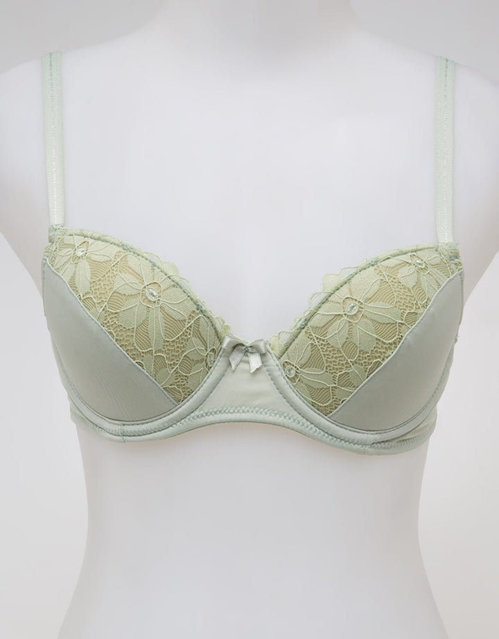St. Yves Non Push Up Regular Bra Pale