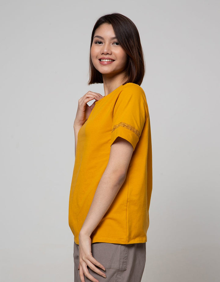 St. Yves Short Sleeve T-Shirt Knit Lace Tangan