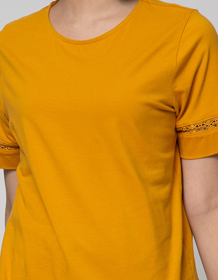 St. Yves Short Sleeve T-Shirt Knit Lace Tangan