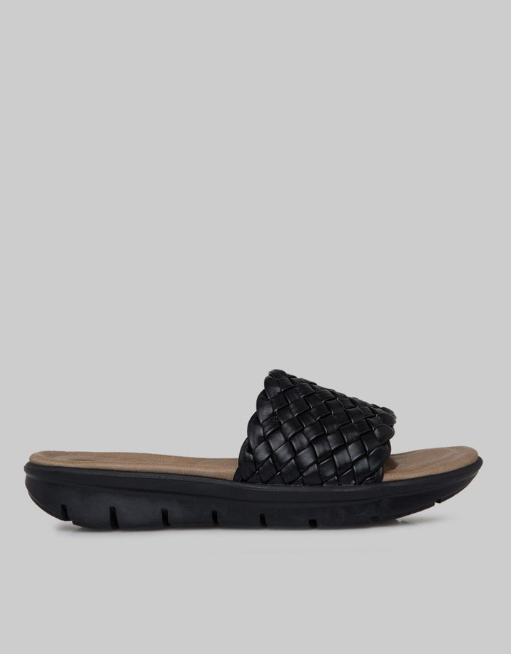 Triset Slip On Livy Sandals
