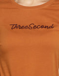 3SECOND T-shirt Lengan Panjang Detail Print Brand