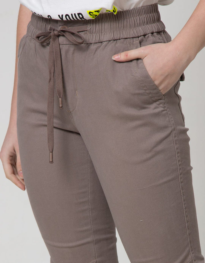 Triset Darylin Women's Long Pants
