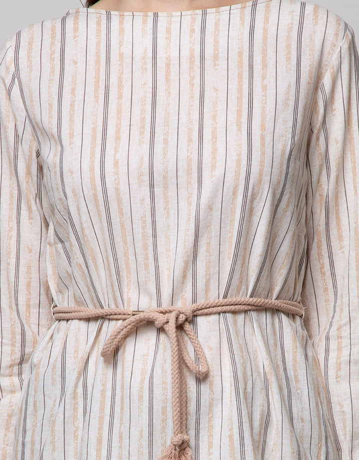 Expand Zahida Blouse